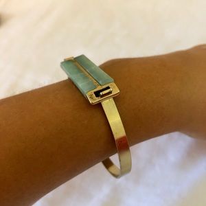 FREE when bundled w/ 2+ items